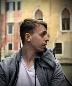 Joe Radio artist photo