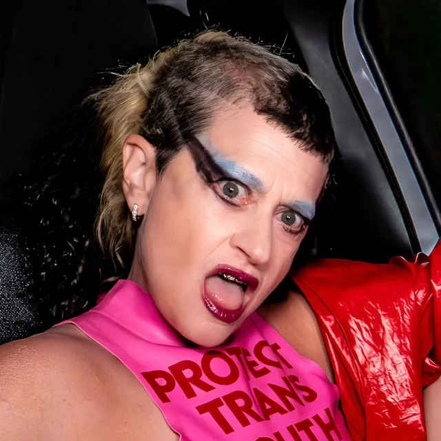 Peaches artist photo