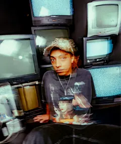 Kozmoz artist photo