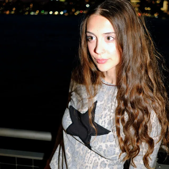 Nisa artist photo